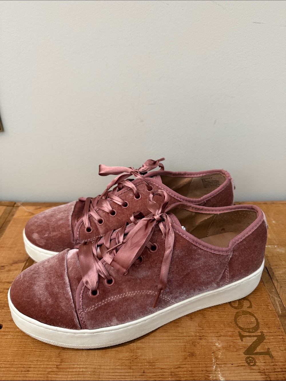 Steve Madden Velvet Platform Sneakers in Mauve Pink